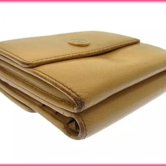 Chanel W Hook Wallet Coco Button Beige ?~ Authentic USED T14235 - Picture 3 of 7
